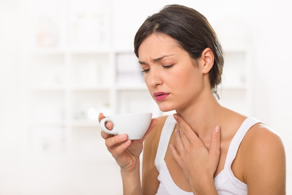 Как облегчить боль в горле?